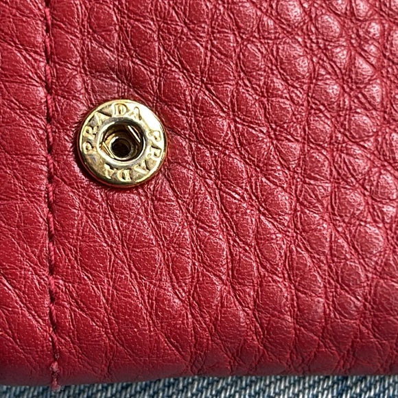 Authentic Prada wallet - Picture 13 of 13